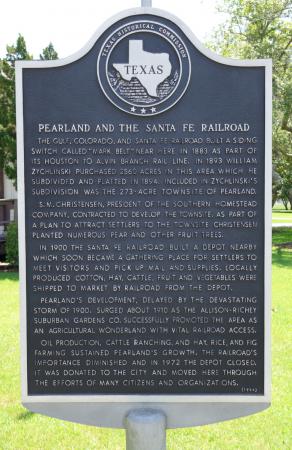 Pearland and the Santa Fe Railroad -......