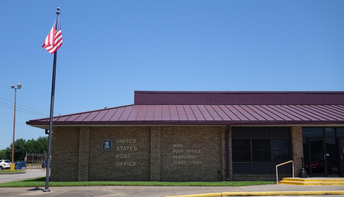 Pearland Main Post Office